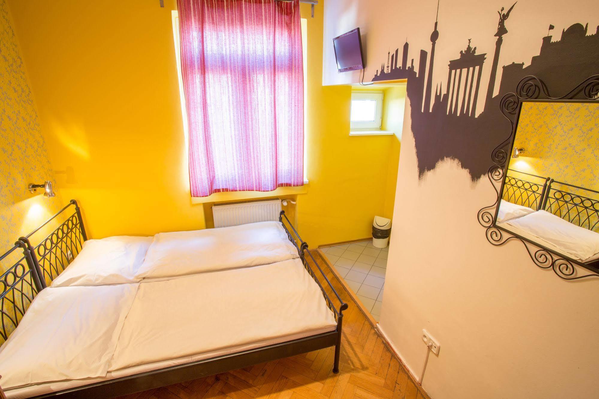 Hostel Blues Pozsony Kültér fotó